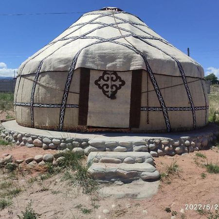 Guest House And Yurt Camp "Ailuu" Tong Buitenkant foto