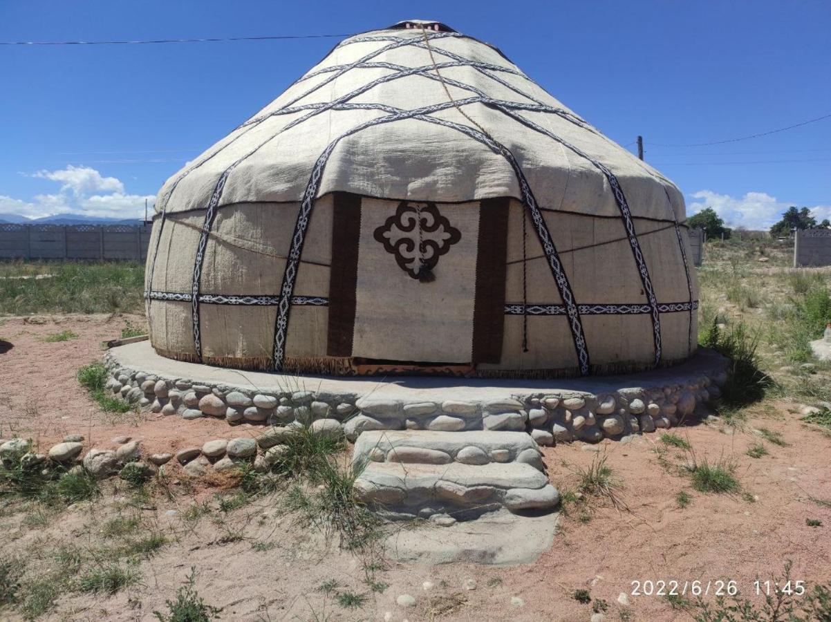 Guest House And Yurt Camp "Ailuu" Tong Buitenkant foto