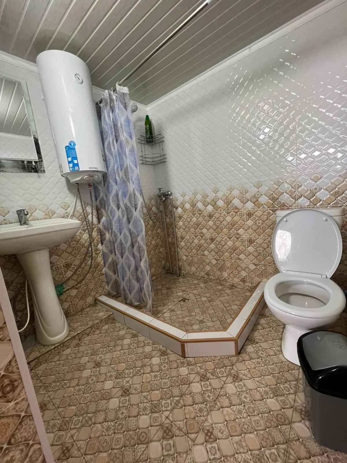 Guest House And Yurt Camp "Ailuu" Tong Kamer foto